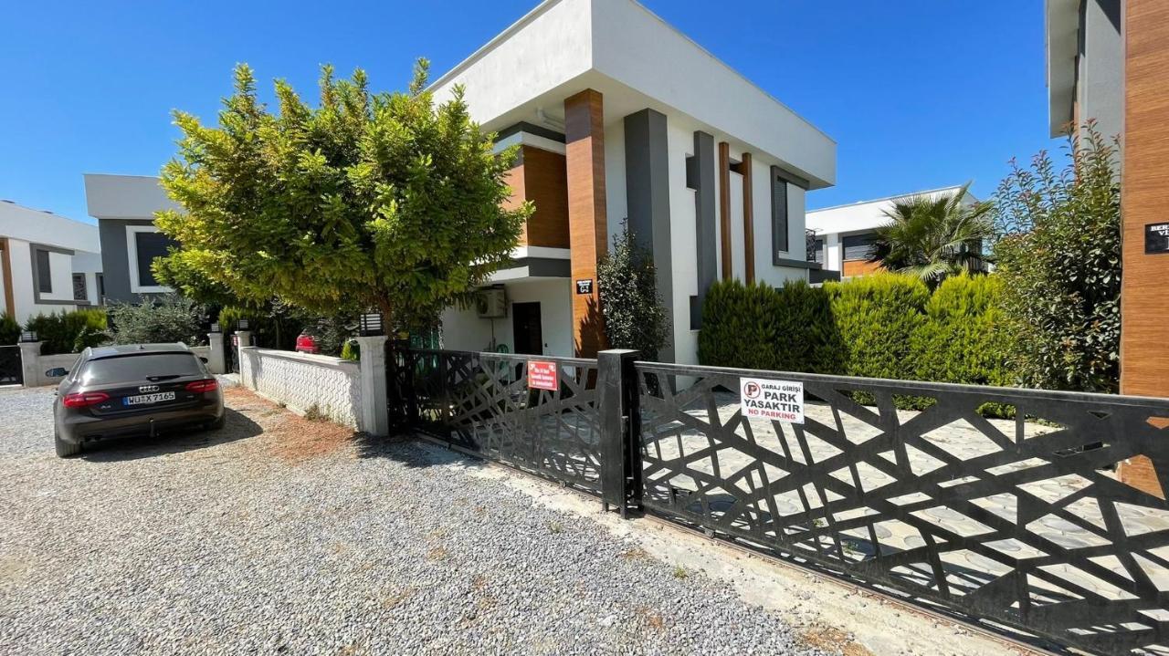 Villa Yilmaz Dream Holiday Kusadasi Exterior photo